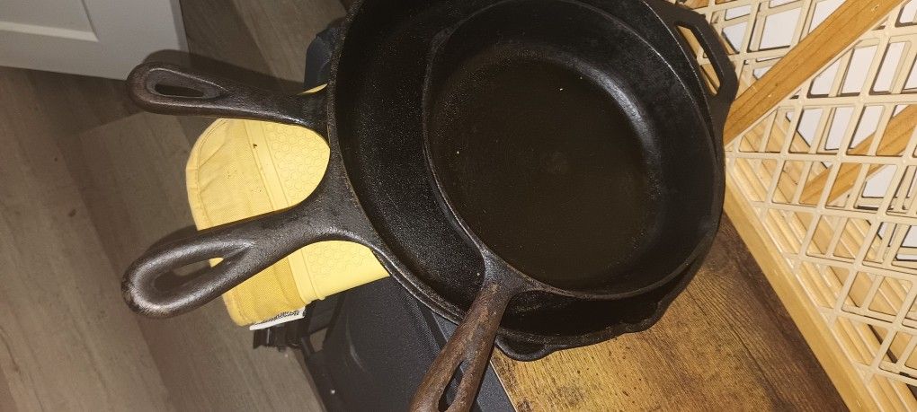 Cast Iron Set