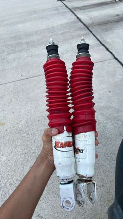 Rancho rs5000x front shocks for  Chevy silverado &  gmc sierra 1(contact info removed)