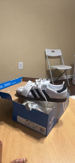 SAMBA ADIDAS  SZ 7