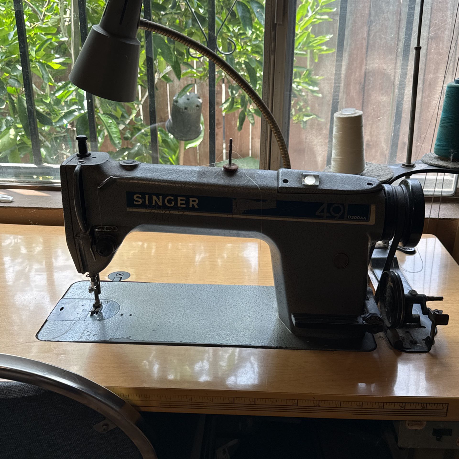 Singer 491 Sewing Machine