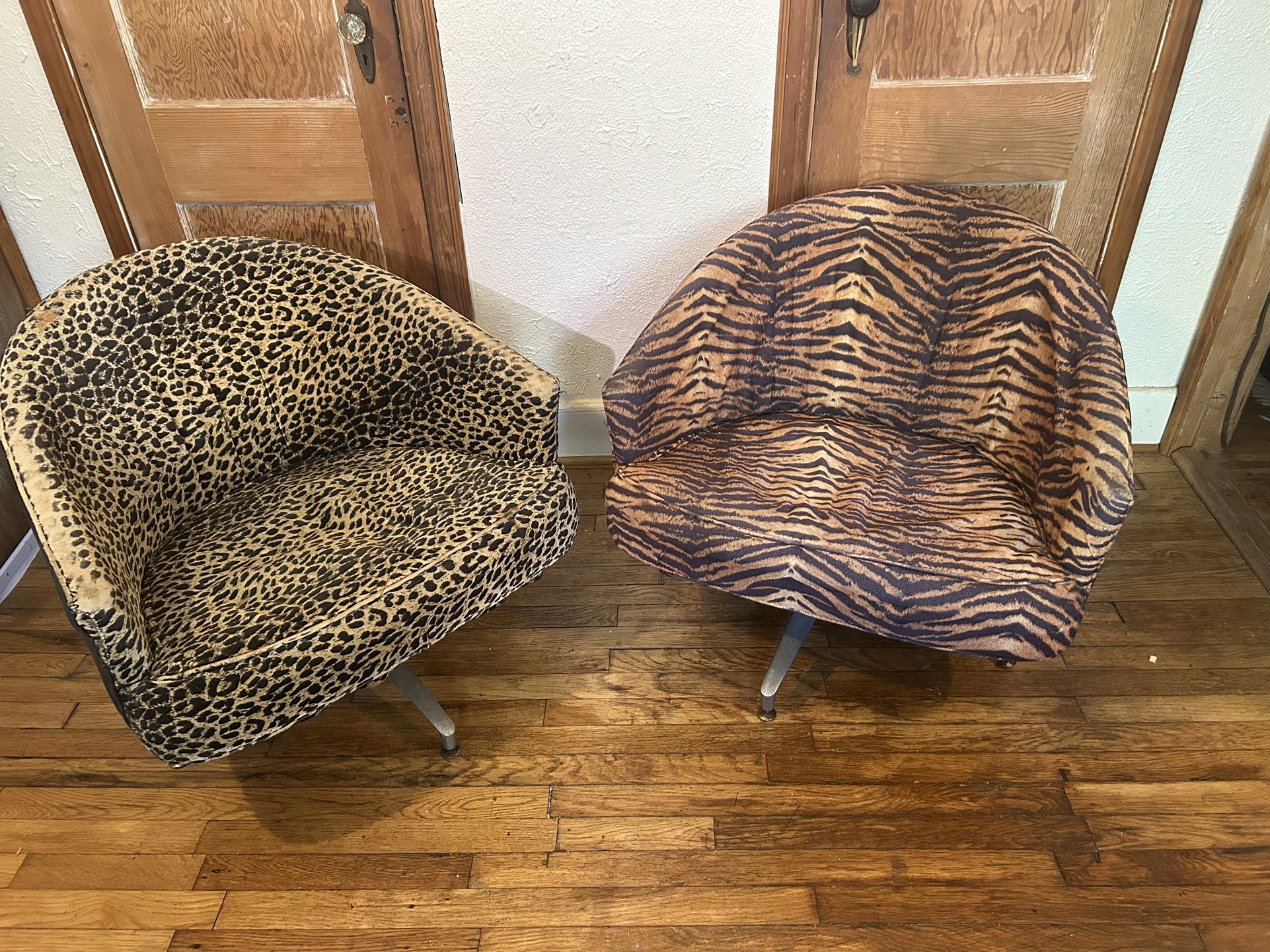 Vintage  Swivel Chairs