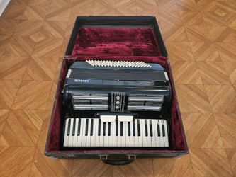 1950s Francini Piano Accordion (music)