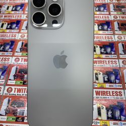 Used iphone pro max  256GB