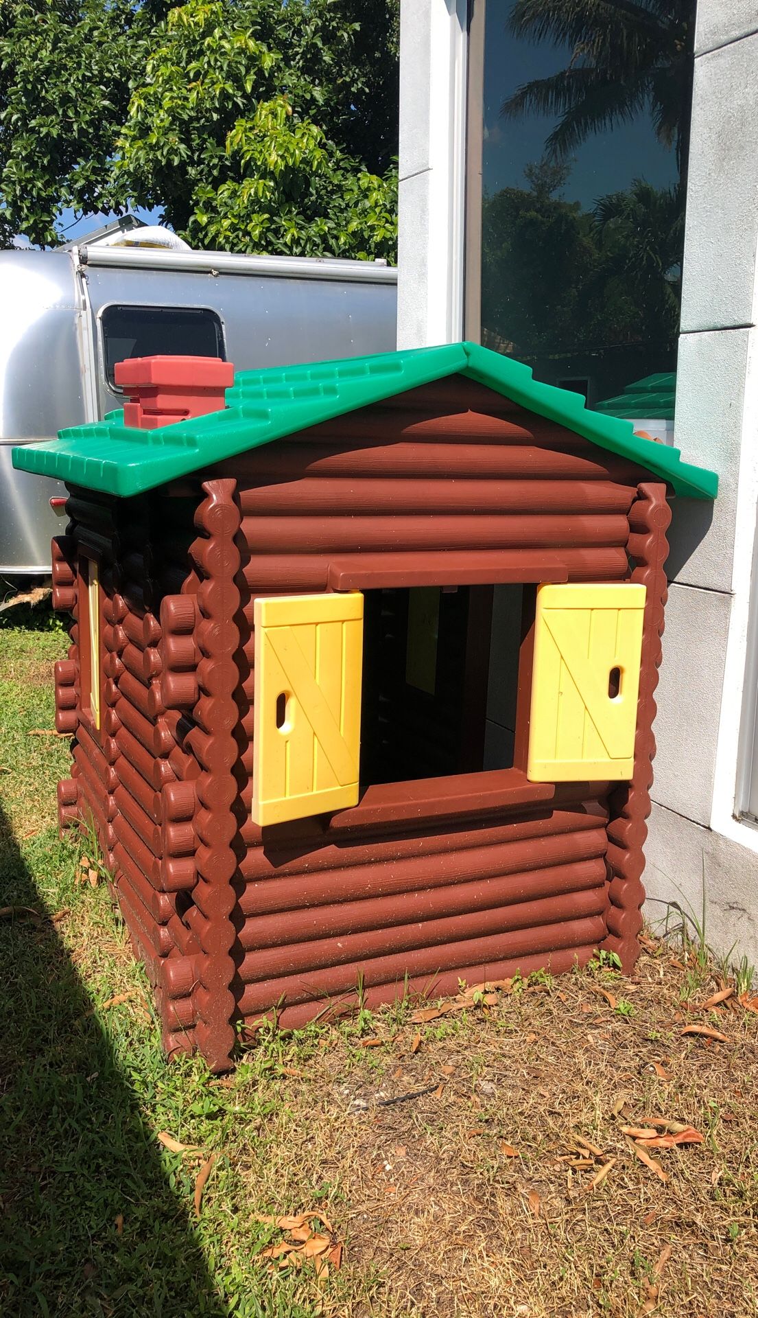 Kids house for sale - plastic will never root