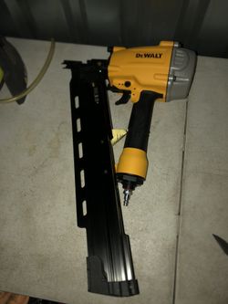 Pneumatic 21-Degree Framing Nailer