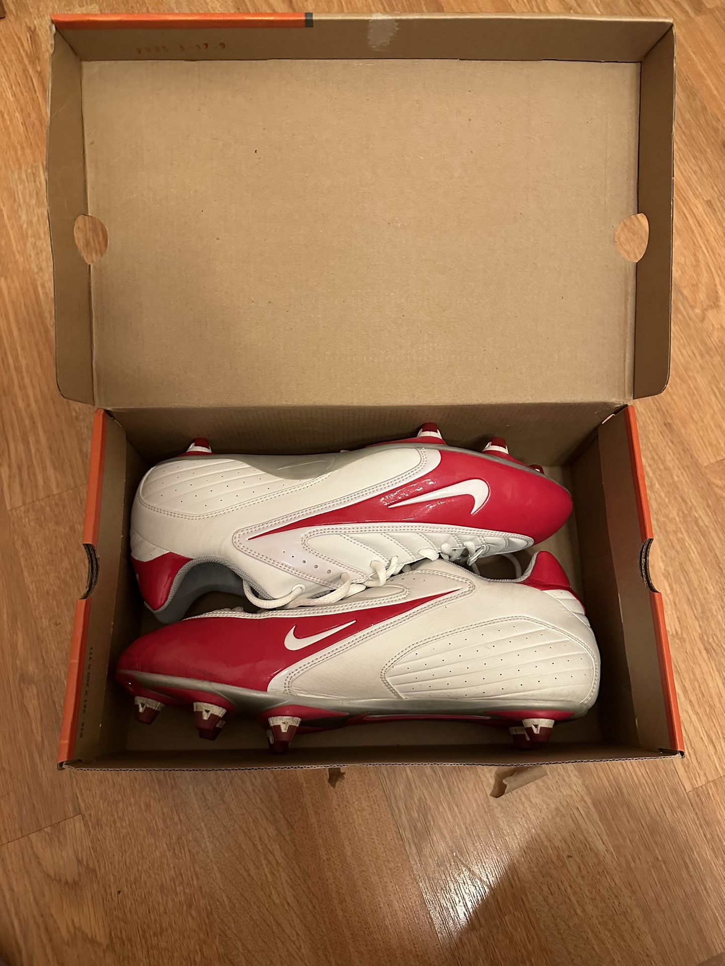 Men’s Size 11.5 NIKE Super Speed D Football Cleats 