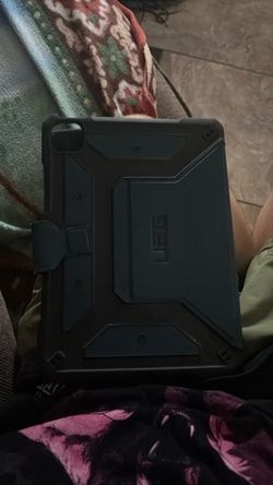 UAG iPad Rugged Protective Case Black iPad Pro 11 4th Gen