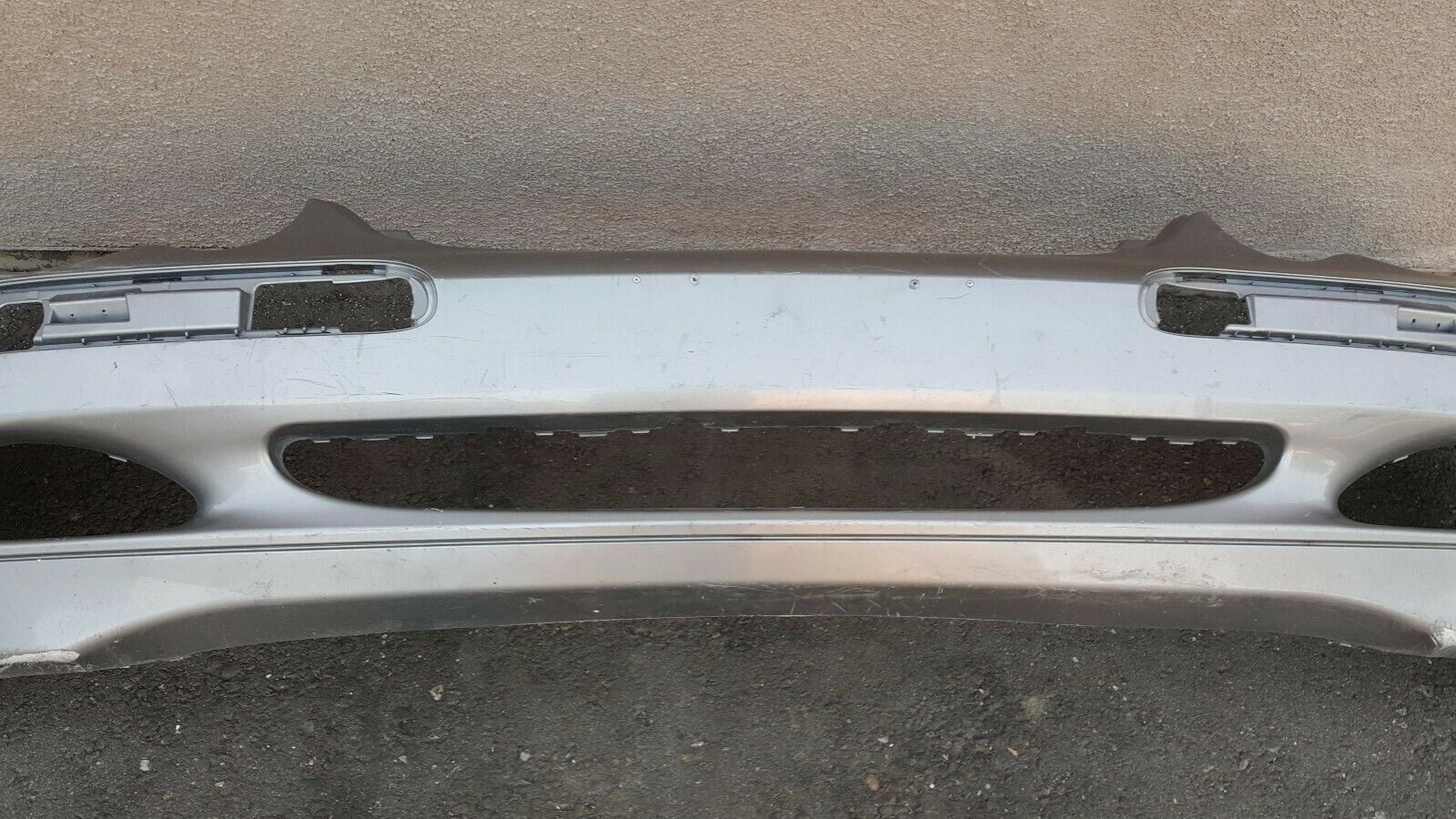 01 02 03 04 2001 2002 MERCEDES BENZ W203 C CLASS C230 C320 FRONT BUMPER COVER