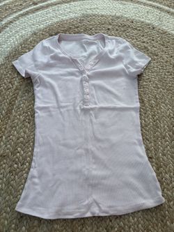 Light pink Hollister top