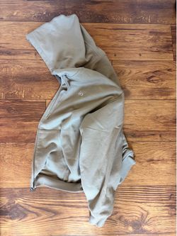 Alo jacket tan