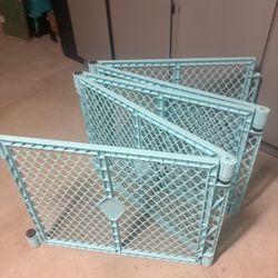 Baby Play yard/ Gate