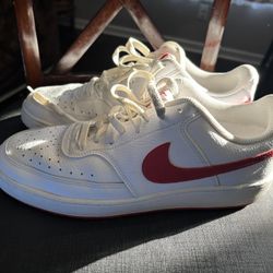 Nike Court Vision Low in White/University Red - Size Men’s 9 / Women’s 10.5. MAKE ME OFFER