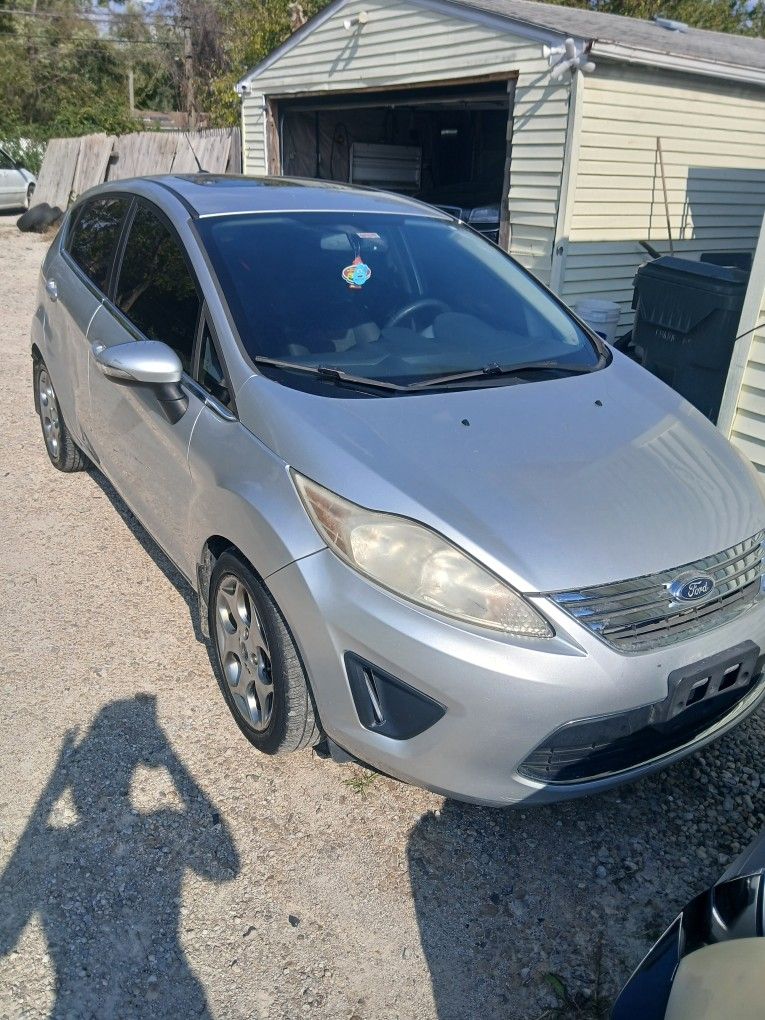 2012 Ford Fiesta
