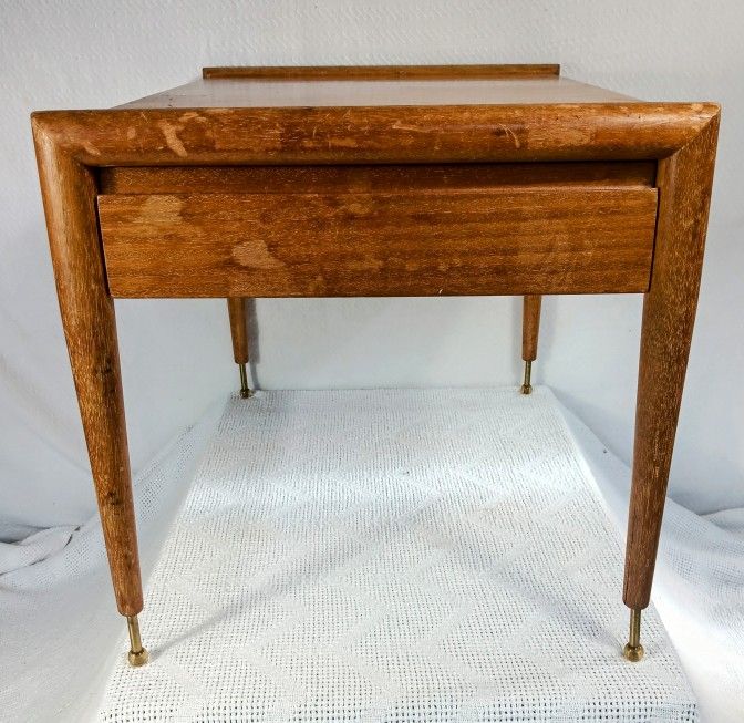 Rare Brass & Lucite Ferrules MCM John Keale brown & Saltman End table