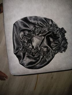 Black Afro Bonnet.