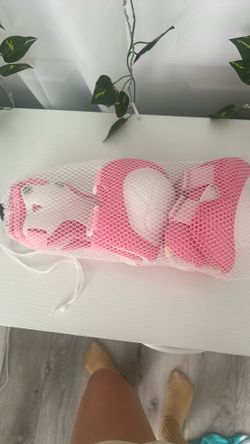 Girls knee pads, shin guards