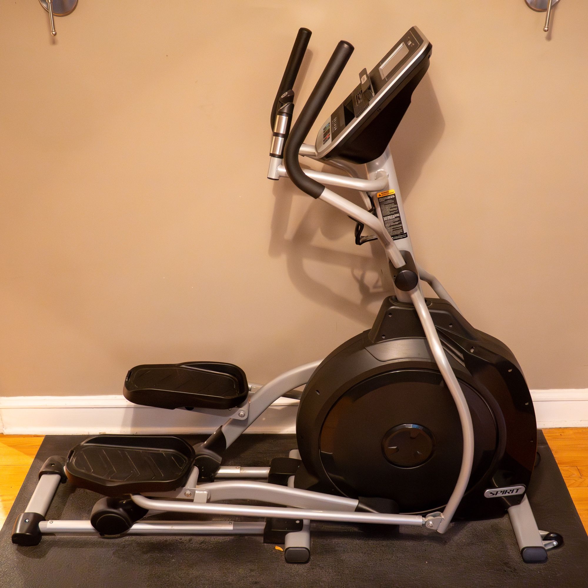Spirit XE195 Elliptical