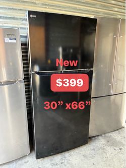 New LG refrigerator