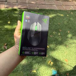 RAZER  BASILISK V3 X HYPERSPEED
