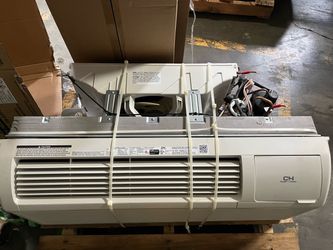 Cooper & Hunter air & heater unit new on the box