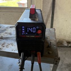 Yes welder 3-1 Flux 135 Pro 