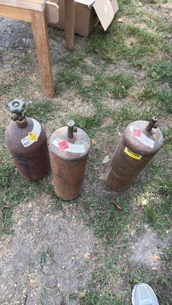 Oxygen,Acetylene tanks