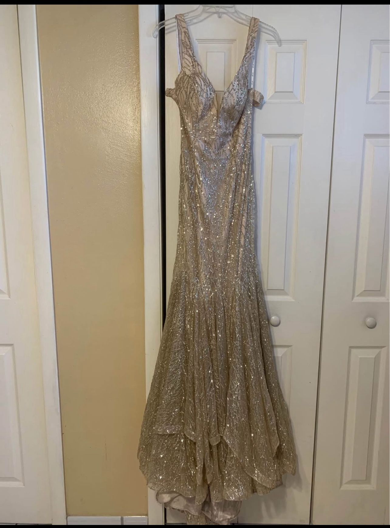PROM DRESS FOR SALE 