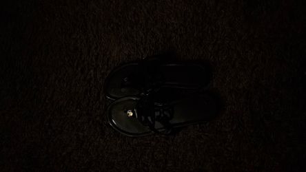 Tory sandals