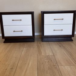 Modern Two-Tone Nightstands (Set of 2)