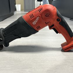 Milwaukee The Hatchet 