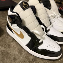 Jordan 1 Mids Size 11