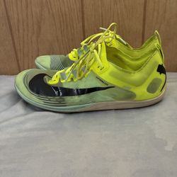 Nike Men's Size 7 Volt