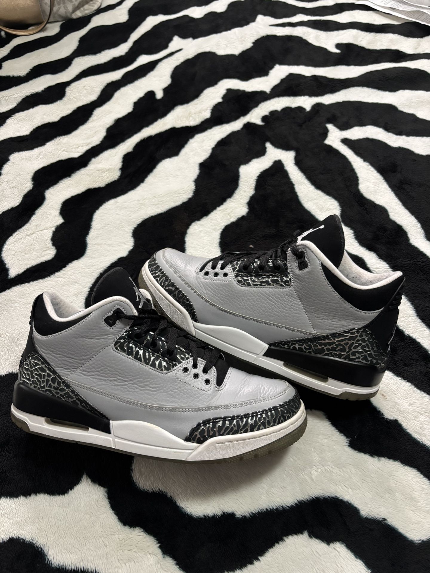 Jordan 3 Wolf Grey