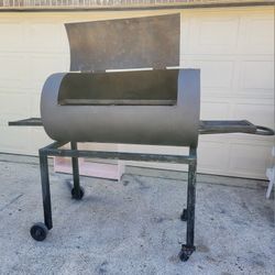 Very Large Grill/Asador Grande