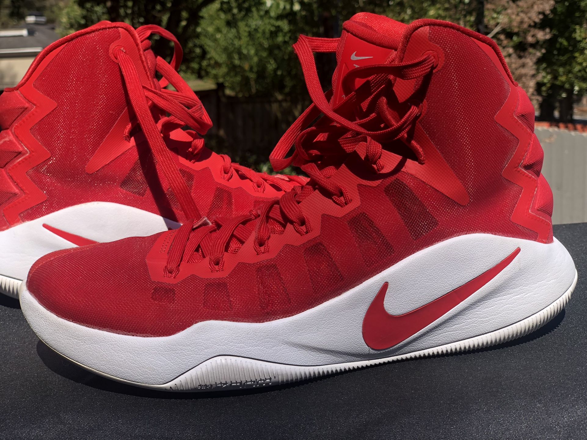 University Red Hyperdunks Size 10 