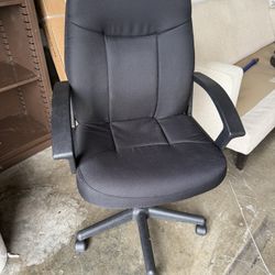Like New Office Chair