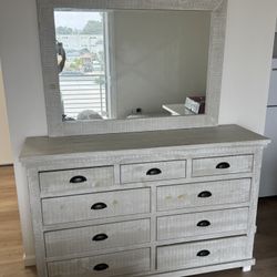 Living Spaces Dresser + Mirror Set