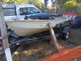 12 foot aluminum row boat *trailer not included*