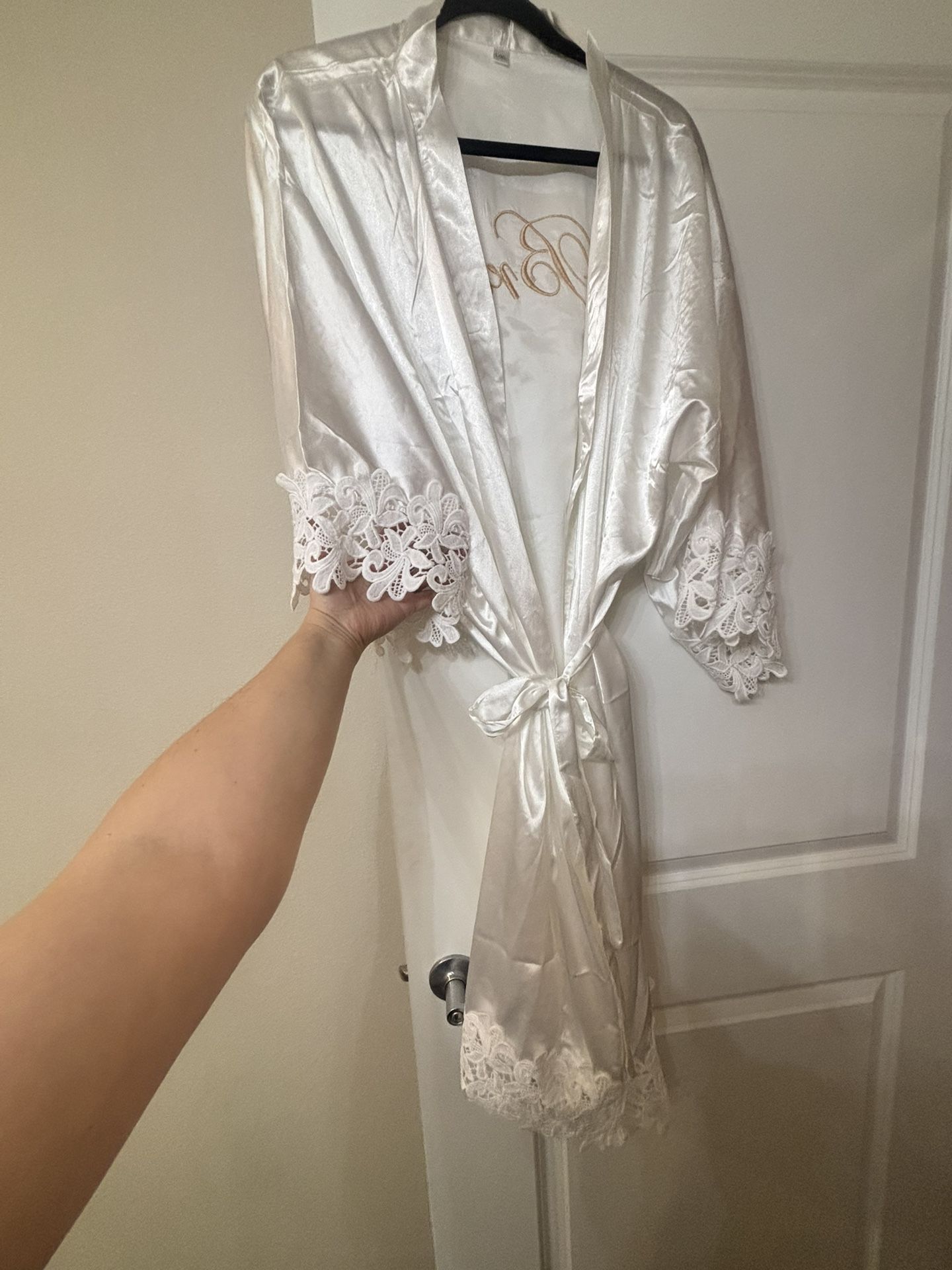 Satin Fence Robe BRIDE