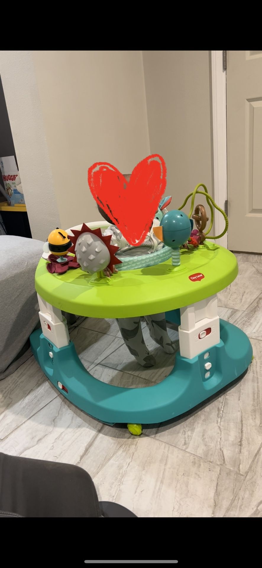 4 BABY ESSENTIALS (bassinet, Swing , Walker, Bouncer)