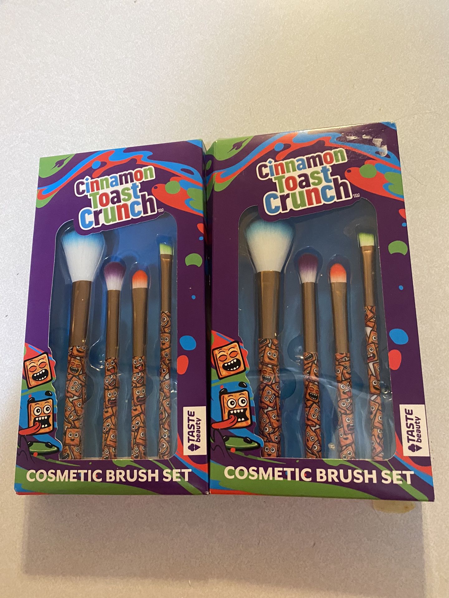 Make Up Brush Set Cinnamon Toast Crunch New