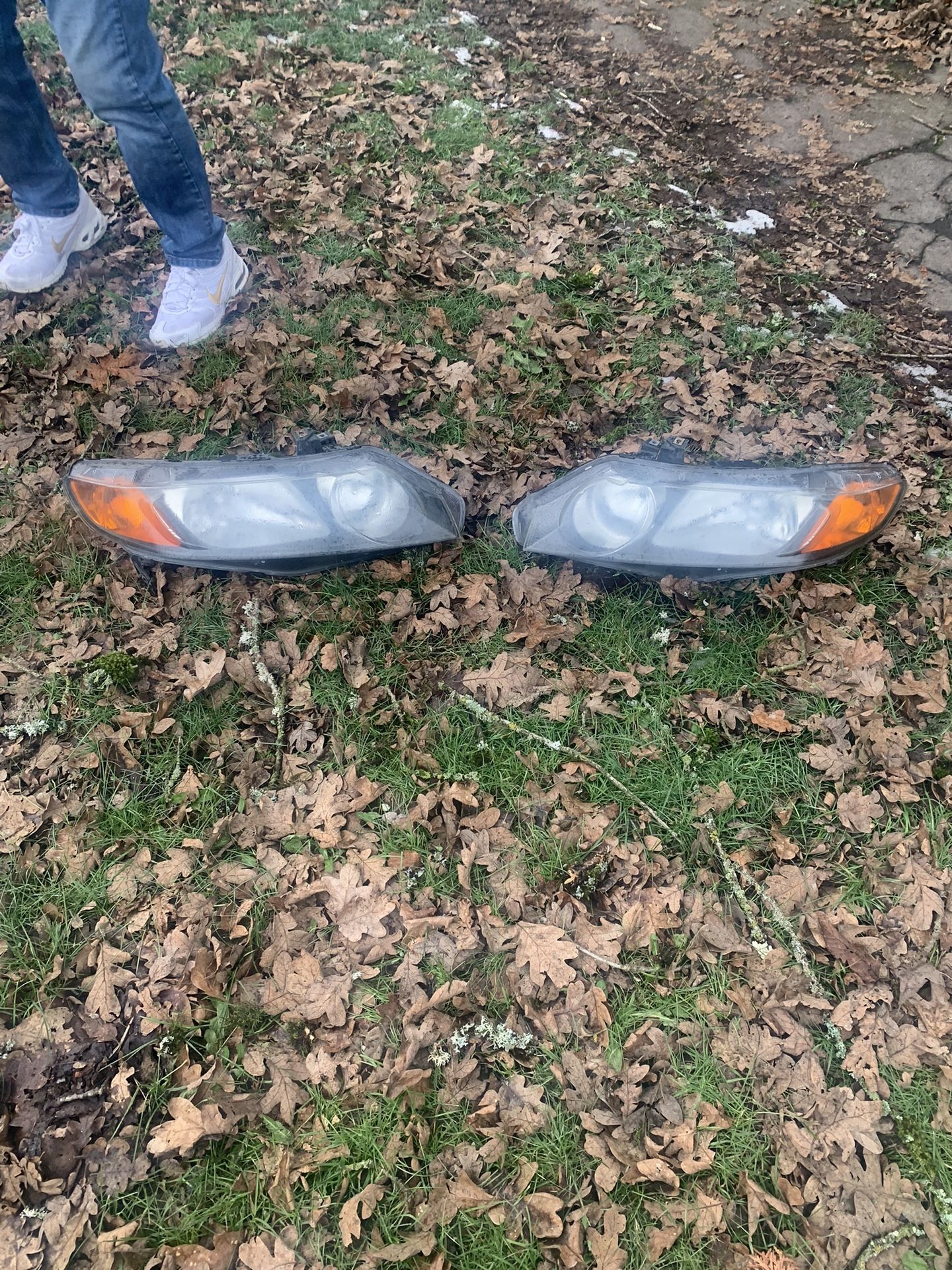 07 Honda Civic Headlights