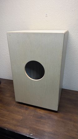 Donner DCD-1 Full-Size Cajon Drum Box