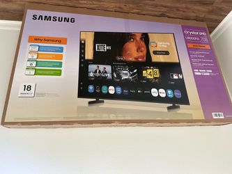 Samsung 2025 70 inch smart tv with wall mount
