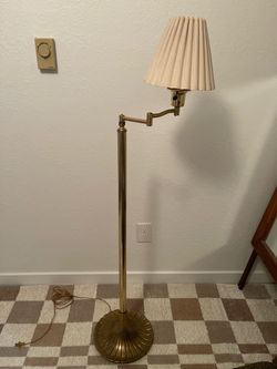 Vintage brass floor lamp.