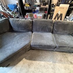 Thomasville Sleeper Sectional