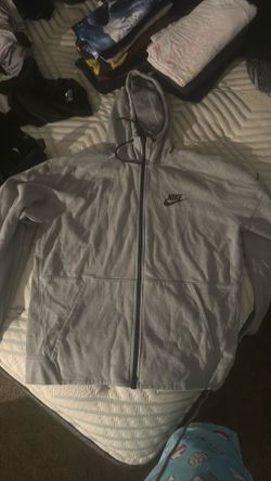 Nik zip up