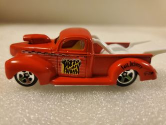 Hot Wheels Cherry Red '40 Ford Pickup Pizza On Wheels Loose Diecast TOY 1:64 NM