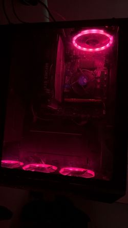Custom Gaming PC with 144 Hz monitor + keyboard