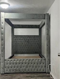 TALL CANOPY BED ποΈ GREY